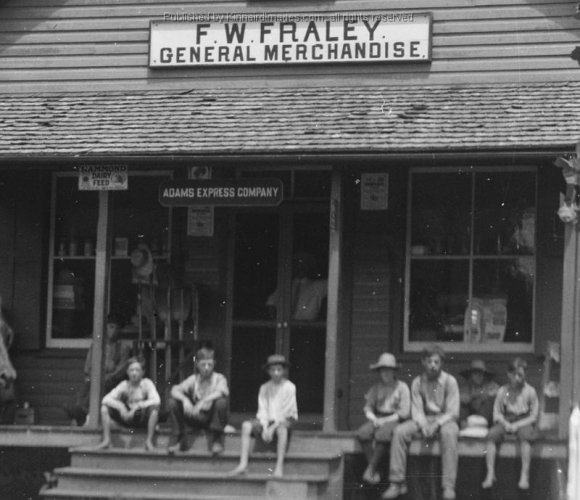 BK 124D Fraley's Store