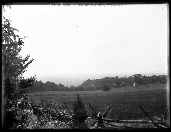BK 138 Farm Scene