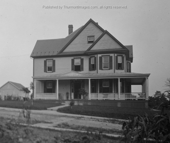 BK 15B Altamont Avenue Houses