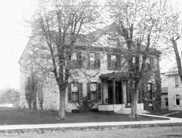 BK 188B Rouzer House