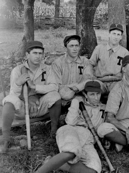 BK 19D Baseball Team