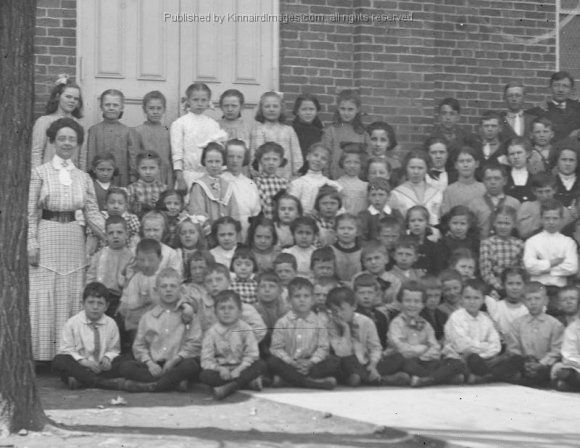 BK 61C School Children