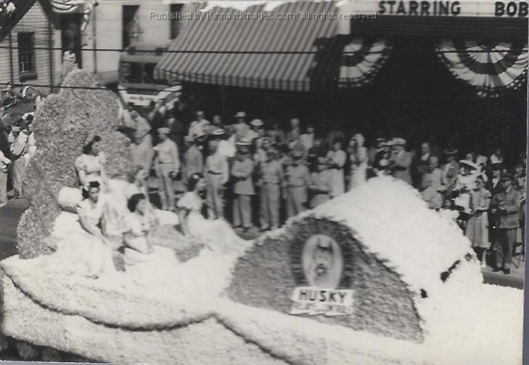 Frederick_Parade_1945_005B_AH