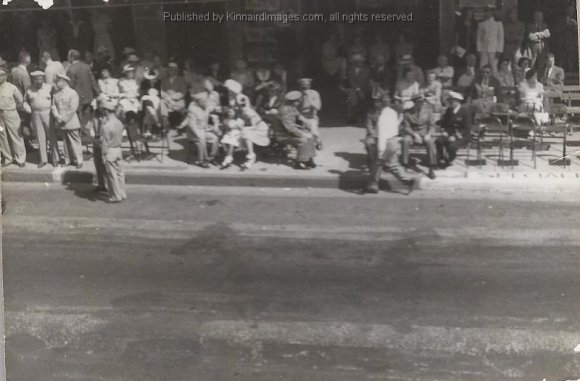 Frederick_Parade_1945_006A_AH