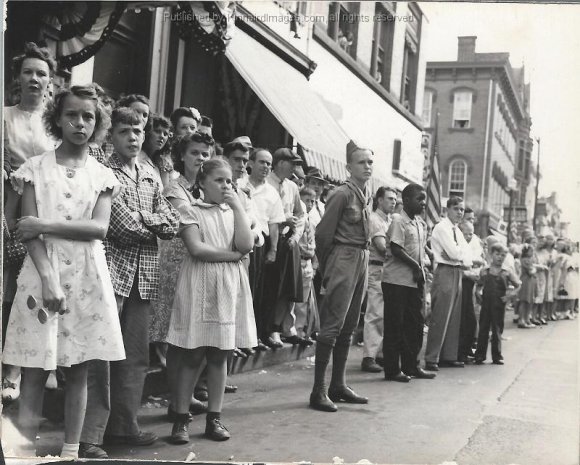 Frederick_Parade_1945_016_AH