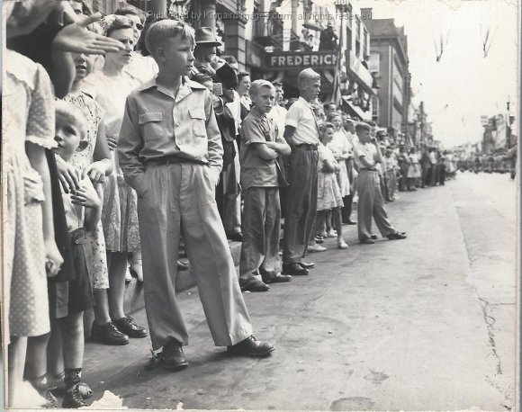Frederick_Parade_1945_019_AH