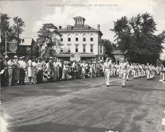 Frederick_Parade_1945_026_AH