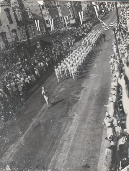 Frederick_Parade_1945_041_AH