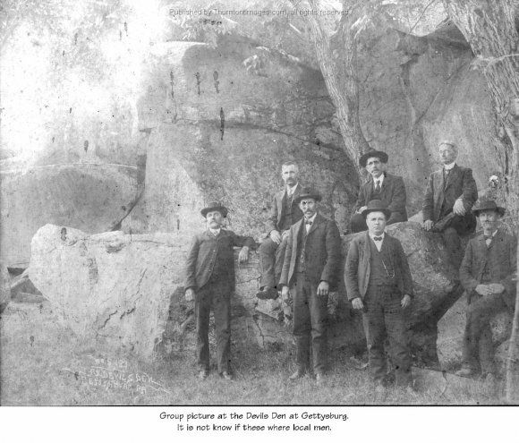 Group at Devils Den 001