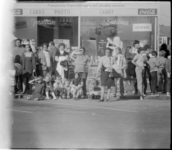 Colorfest_1972_Emmitsburg_Parade_RH_008