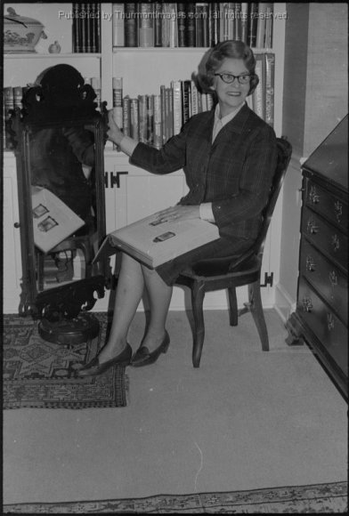 Lady_Mirror_12-1972_RH_004