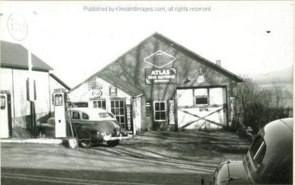 Moorehead's Garage 001 SB