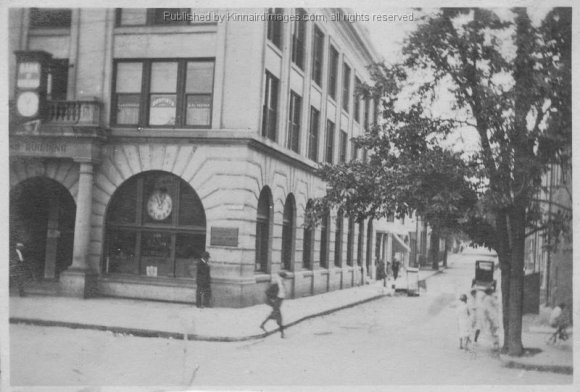 Unknown Street Scene 002 RuthP