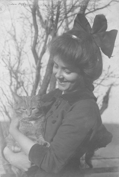 Wolfe, Helen 001 RuthP