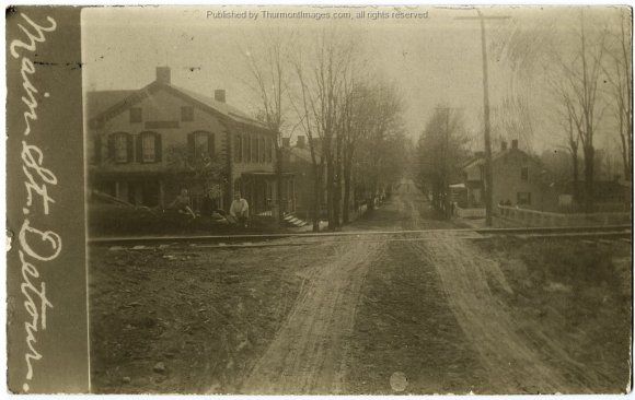 Detour Street Scene 001A DB