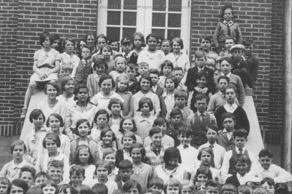 Sabillasville School Class 1932-1933 001D DB