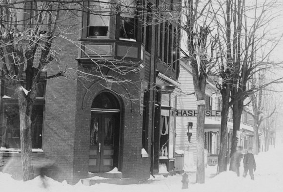 1899 Snow Storm 008B JAK