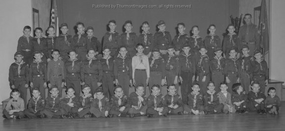 Cub Scouts 1960 008B JAK