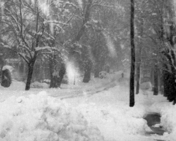 East Main Street Snow 001B GWW