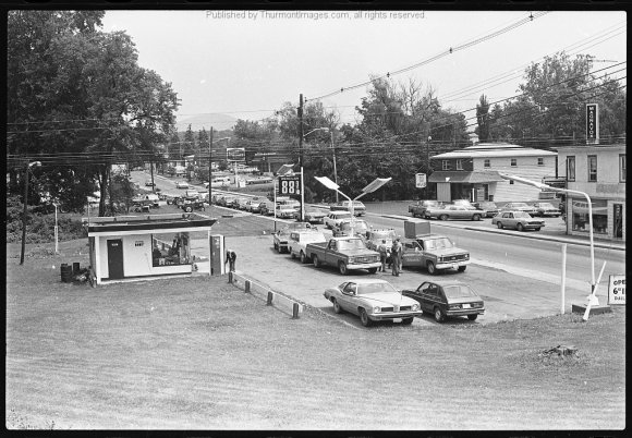 Gas Lines Summer 1979 RanWae 001A