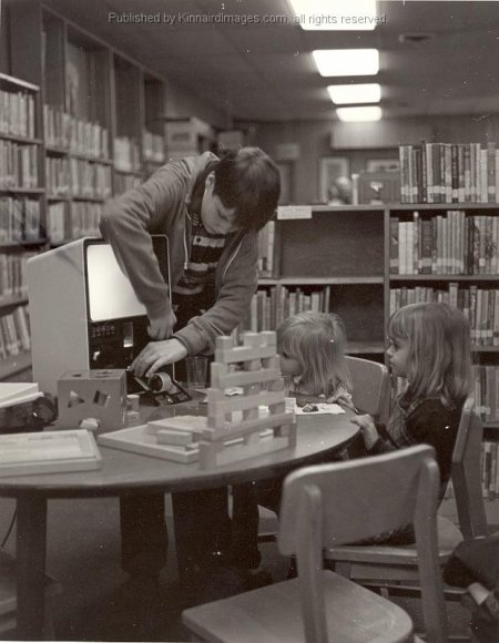 Library_Image007