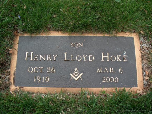 Hoke Family Memorial 003