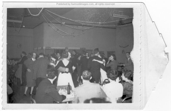 Moore-Christmas Dance 001A GWW