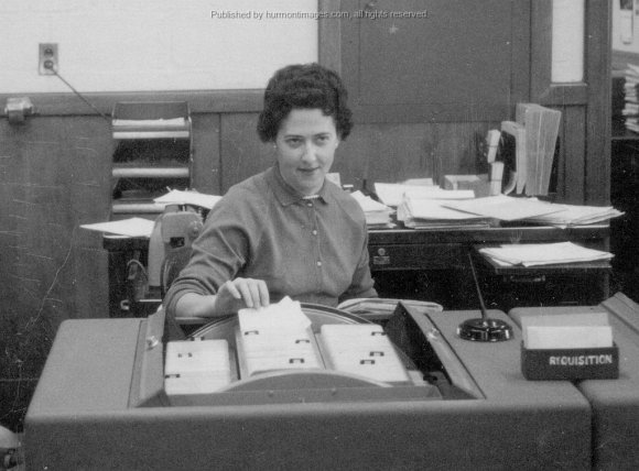 Moore-Nancy Dutterer 001B GWW
