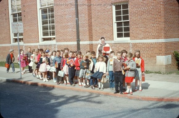 Moving_Day_05-15-1959_009