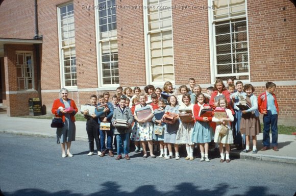 Moving_Day_05-15-1959_019