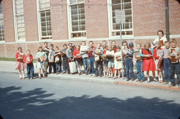 Moving_Day_05-15-1959_023