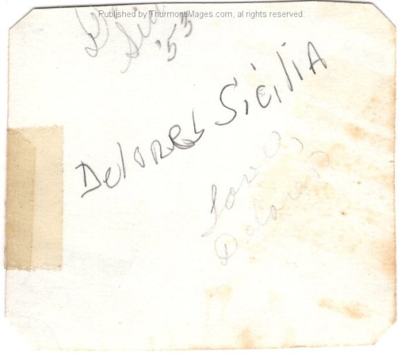 Dolores Sicilia 1953 MJB-DB 001B
