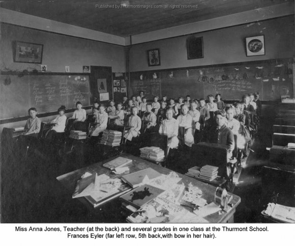 Thurmont School Class 001