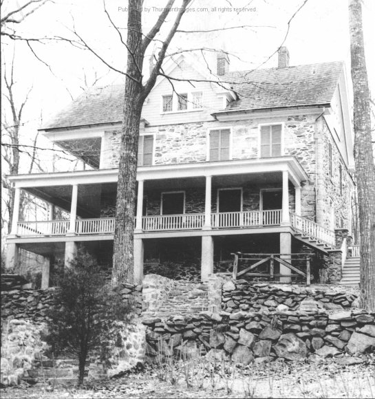Bessie Darling House 07-09-1941 001B JAK