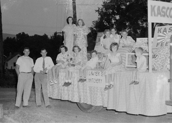 Parade Float 1949 001A
